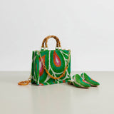 Ein Set Mini-Tragetasche mit Bambusgriff und Slipper MTBHS02